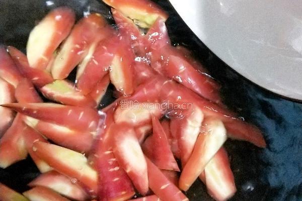 回锅胡萝卜 的做法图解2