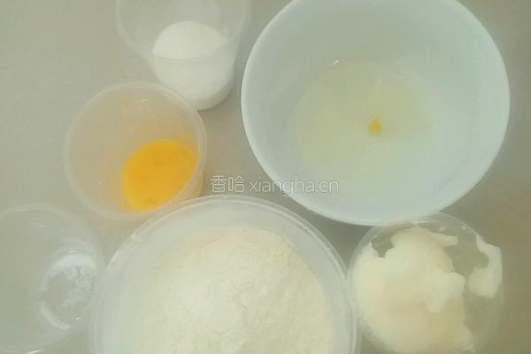 椒盐饼干的做法图解1