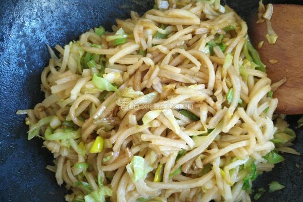 家常炒饼丝的做法图解7