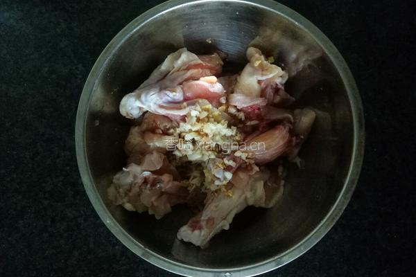 炸鸡腿的做法图解1
