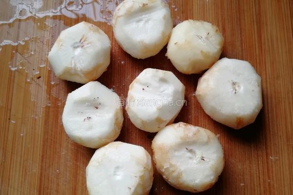 马蹄甘庶冰糖水的做法图解4
