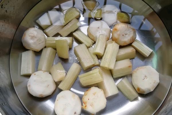 马蹄甘庶冰糖水的做法图解7