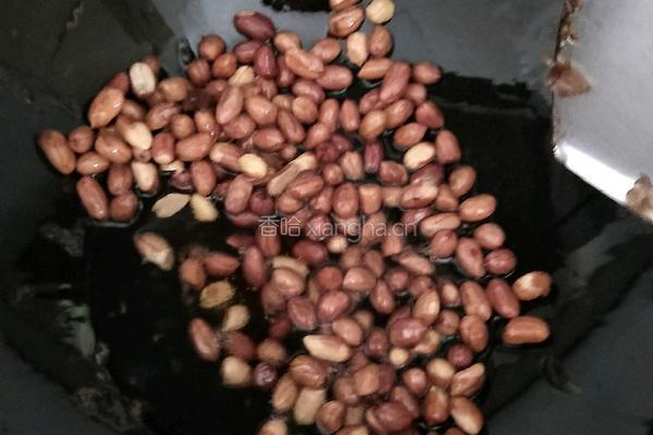 油炸花生米的做法图解7