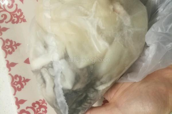 黑椒大烤鱿鱼的做法图解1