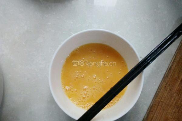 腊肠蛋炒饭的做法图解2