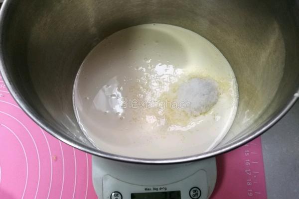 迷糊娃娃的零食世界生日蛋糕的做法图解4