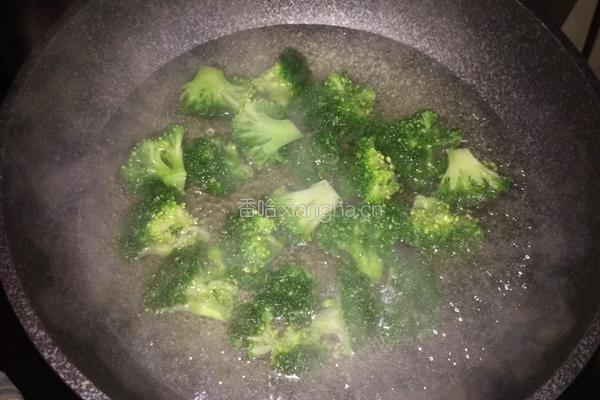 红烧肉炖土豆的做法图解3