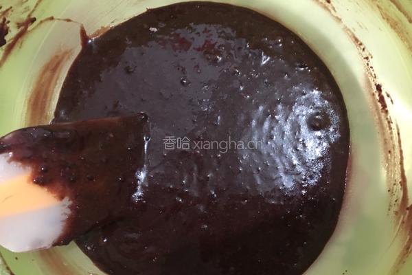 红丝绒蛋糕卷的做法图解7
