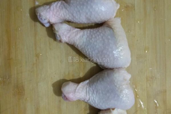 香辣炸鸡块（花生）的做法图解1