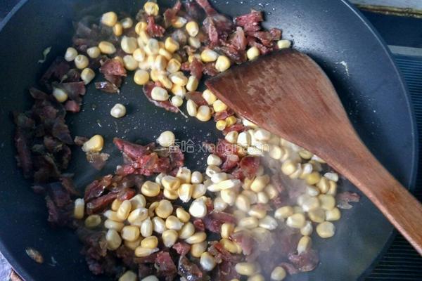 腊肠炒饭的做法图解9