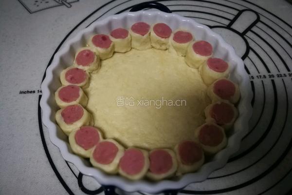 火腿圈香肠披萨的做法图解13