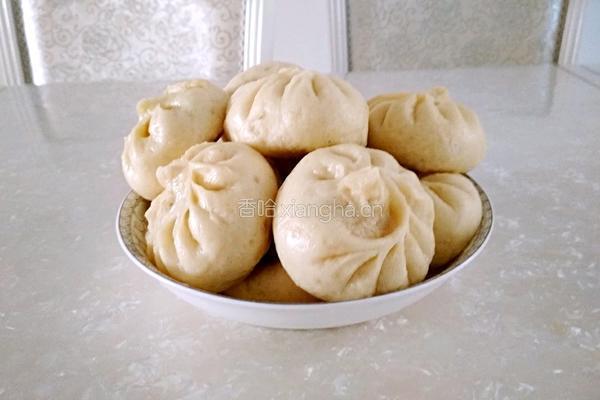 素馅包子的做法图解1
