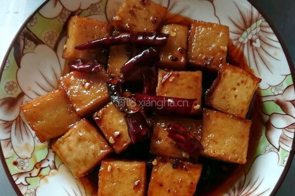 可乐鱼豆腐的做法图解1