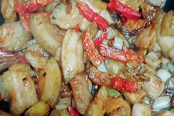 芹菜炒肉的做法图解4