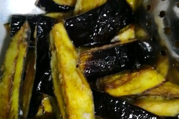 豆角闷茄子的做法图解3