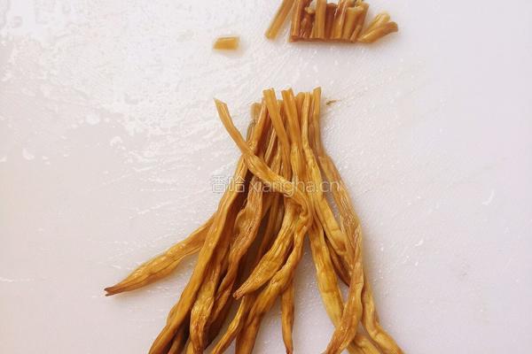冬菇木耳蒸鸡的做法图解8