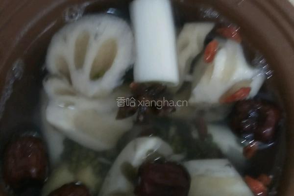 绿豆莲藕排骨汤的做法图解5