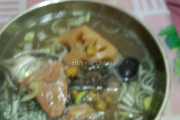 绿豆莲藕排骨汤的做法图解6