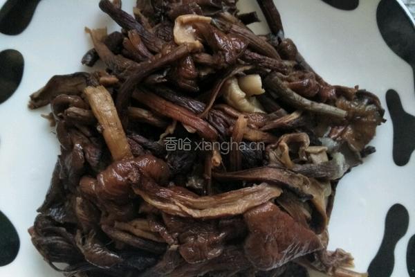 小鸡炖蘑菇粉条的做法图解3