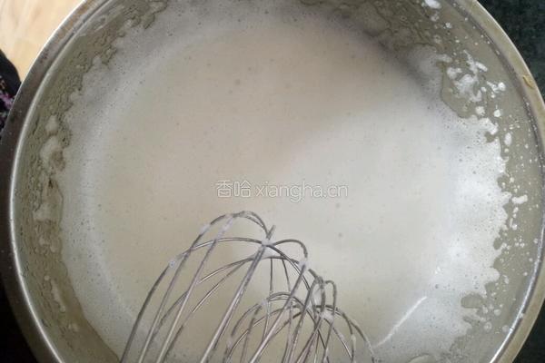 八寸戚风蛋糕4个鸡蛋版的做法图解5