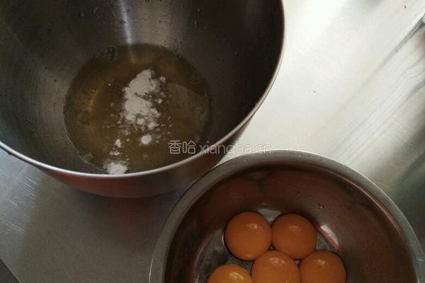 皇室草莓千层蛋糕的做法图解1