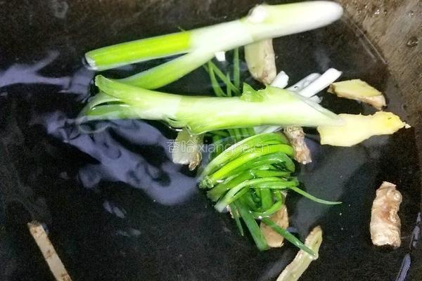 白灼花螺 的做法图解3