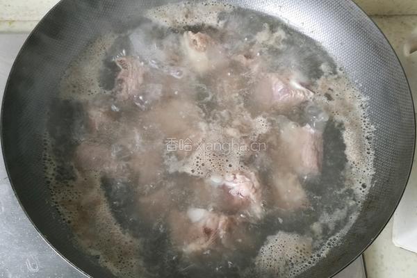 排骨炖土豆的做法图解3