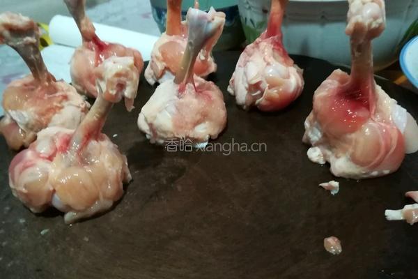 炸鸡腿(炸小锤锤儿)的做法图解1