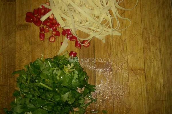 家常鸭血豆腐汤的做法图解3