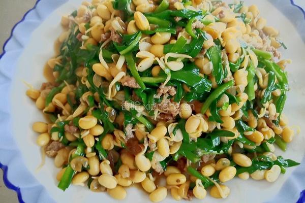 黄豆芽炒韭菜的做法图解6