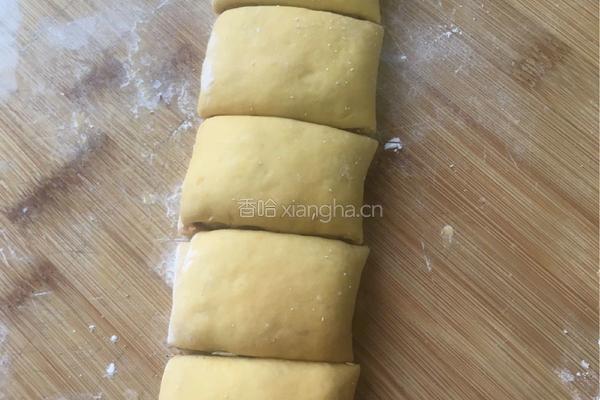 南瓜豆沙卷的做法图解8