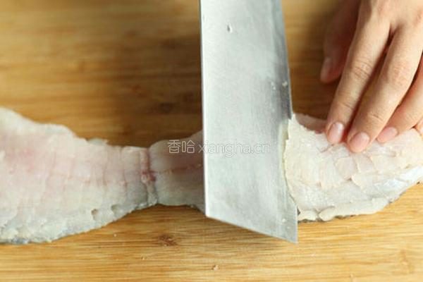松子桂鱼的做法图解1