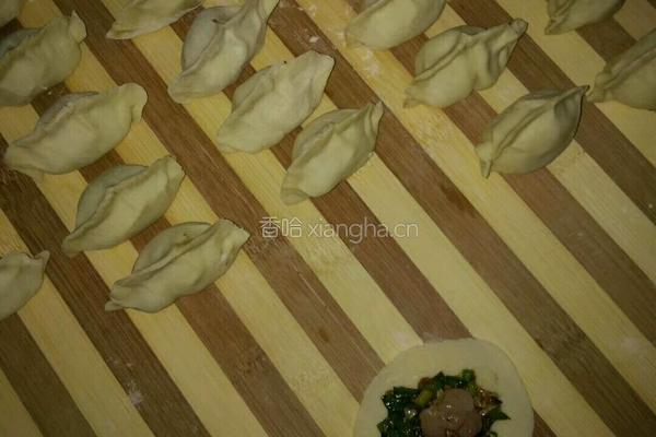 家常虾仁饺子的做法图解7