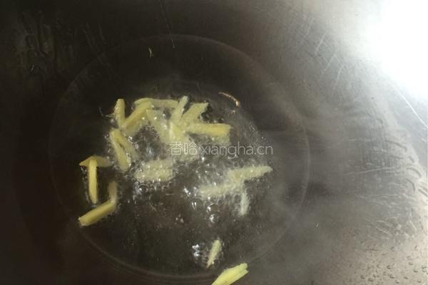 蒜黄炒肉的做法图解5