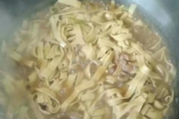 蒜苗干豆腐的做法图解5