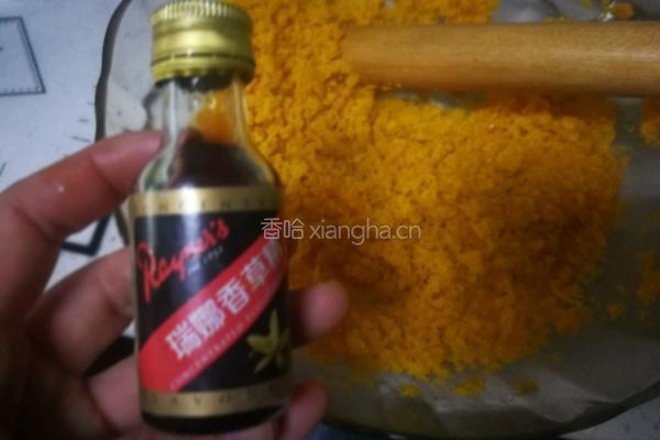 茼蒿蛋黄肉松团的做法图解11