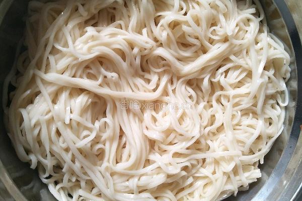 酥香干脆面的做法图解3
