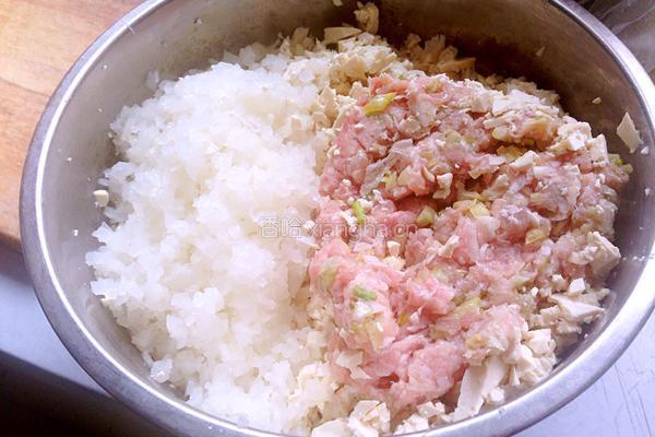 豆腐丸子的做法图解4