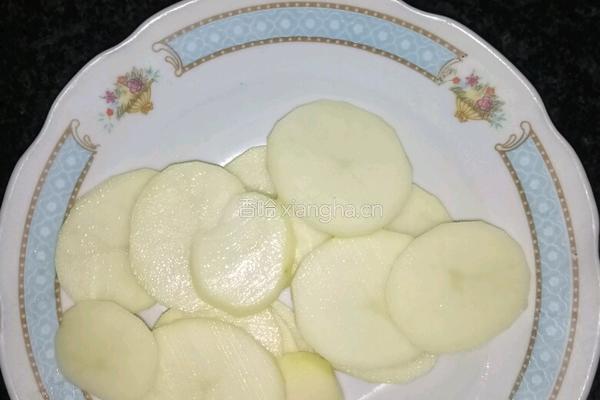 白肉土豆蒜沫的做法图解3