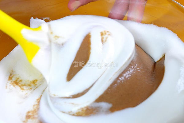 可可年轮蛋糕的做法图解5