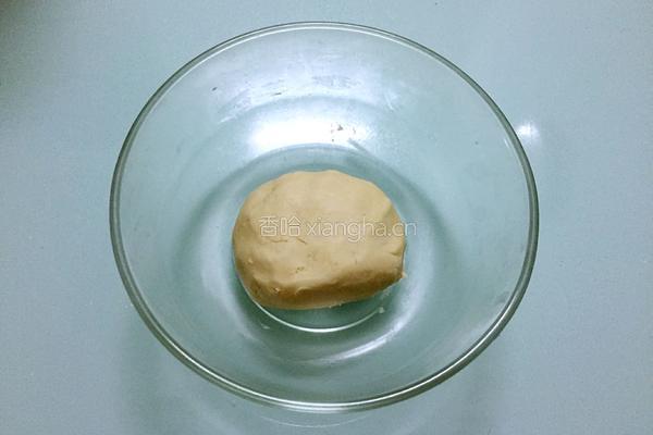 蛋黄酥的做法图解6