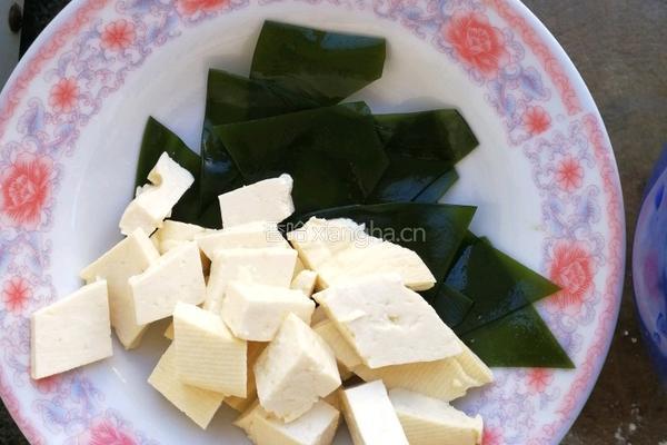 冬日热汤味增汤的做法图解2