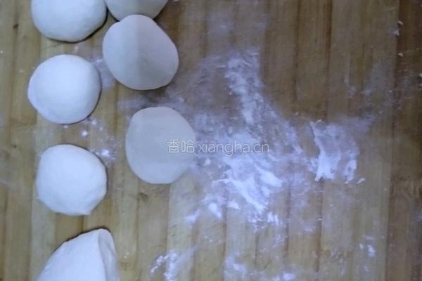 韭菜饼的做法图解4