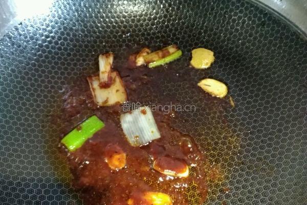 酱香羊腿的做法图解3