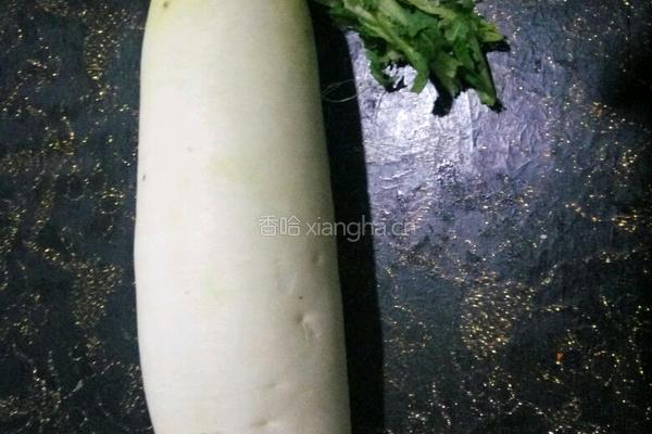 鲜咸酸辣甜五味小菜的做法图解1
