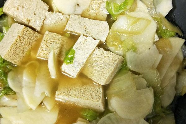 冻豆腐土豆白菜的做法图解10