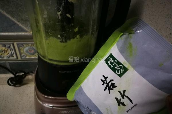 抹茶榴莲慕斯蛋糕的做法图解4