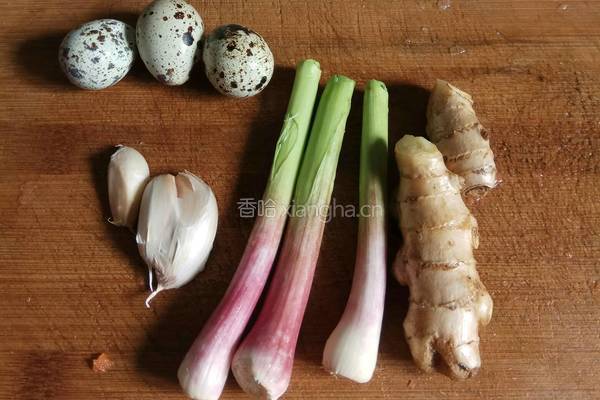 鹌鹑蛋肉丸的做法图解7
