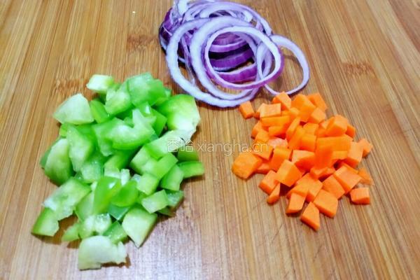 黑胡椒牛肉披萨的做法图解4