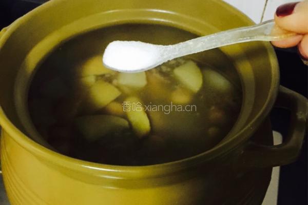 雪梨海底椰无花果猪骨汤的做法图解7